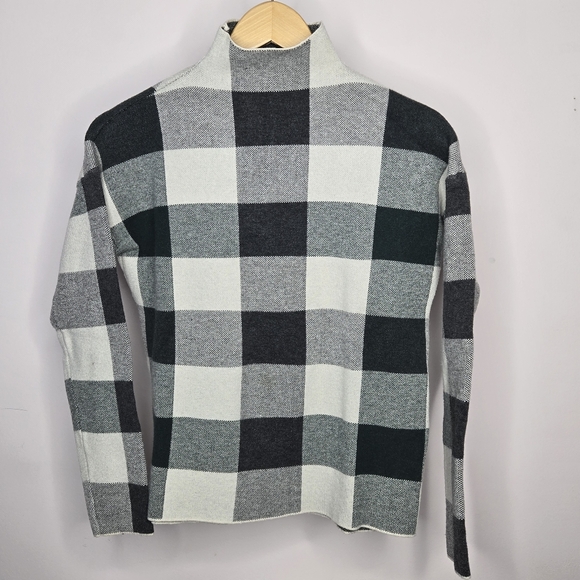Tahari Sweaters - Tahari Mock Turtle Neck Muted Green Black and Gray Checkered Sweater Size XS